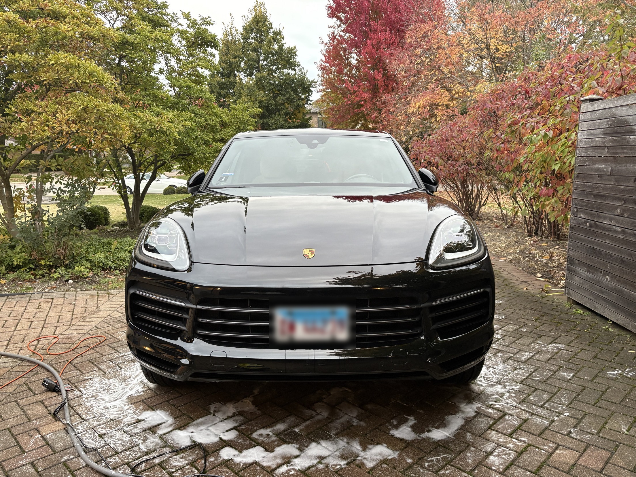 Porsche Cayenne front