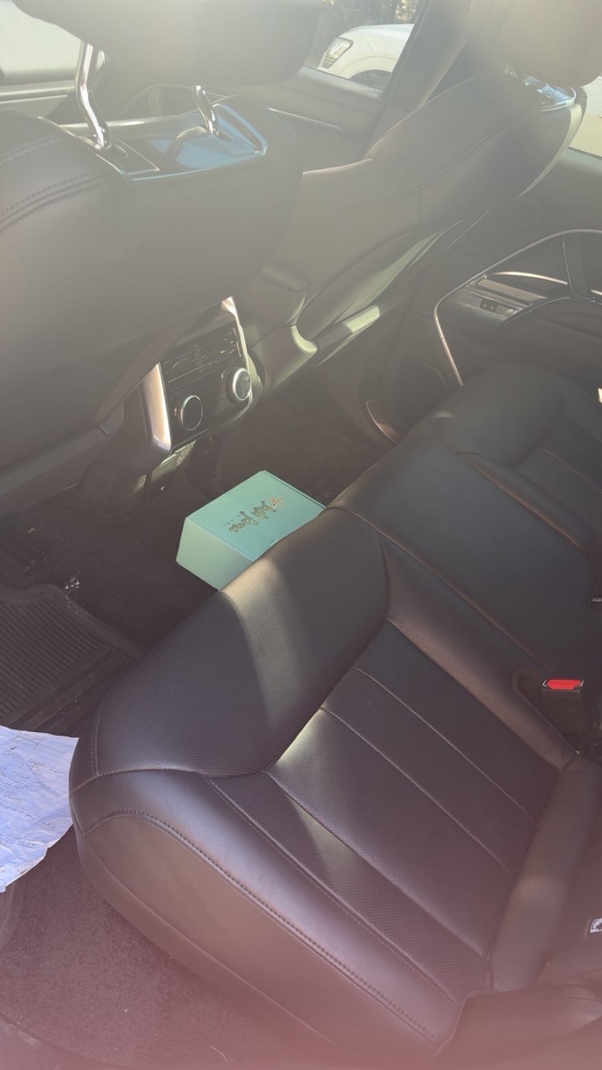Range Rover rear cabin