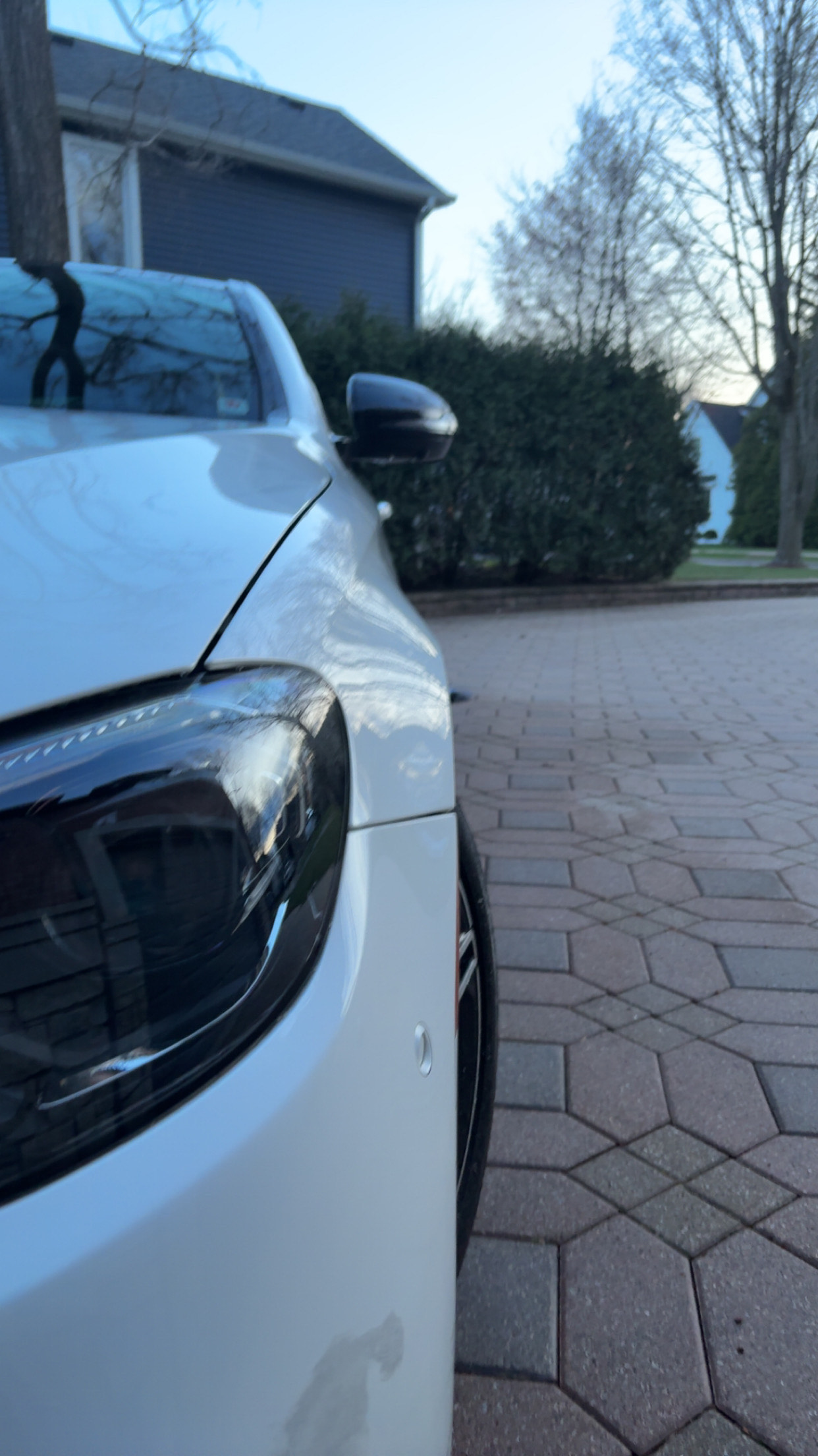 Mercedes E350 front quarter